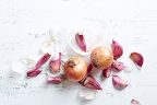 garlic-and_onions